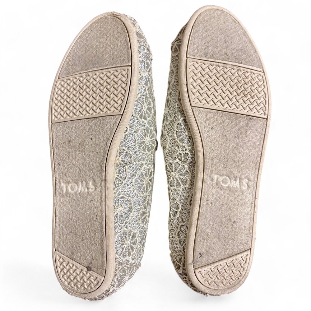TOMS Floral Crochet Glitter Slip-On Shoes - Picture 9 of 9
